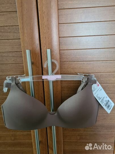 Бюстгальтер uniqlo