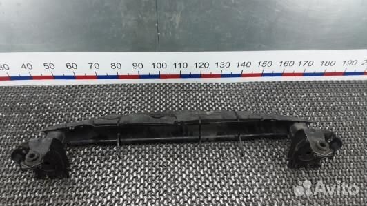 Усилитель бампера передний (кронштейн) porsche cay