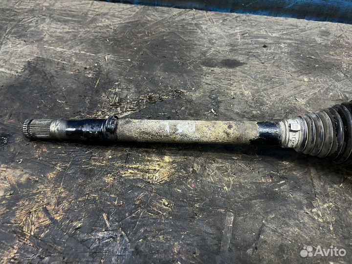 Вал привода левого Skoda Rapid 1 cfna 2012-2020