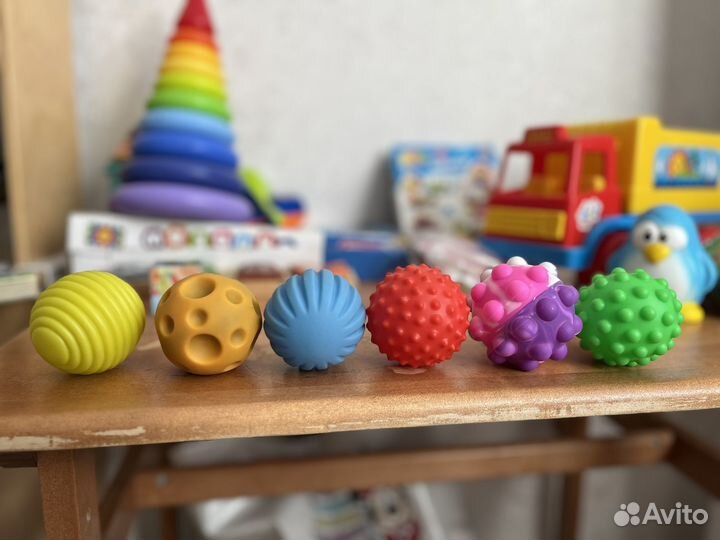 Развивающие игрушки