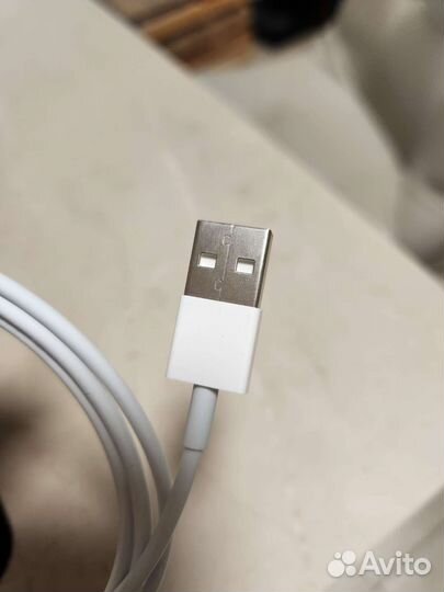 Провод для зарядки iPhone Lightning