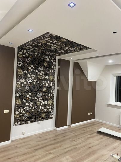 Коттедж 411 м² на участке 15 сот.