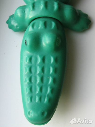 Зеленый крокодил. Игрушка. СССР