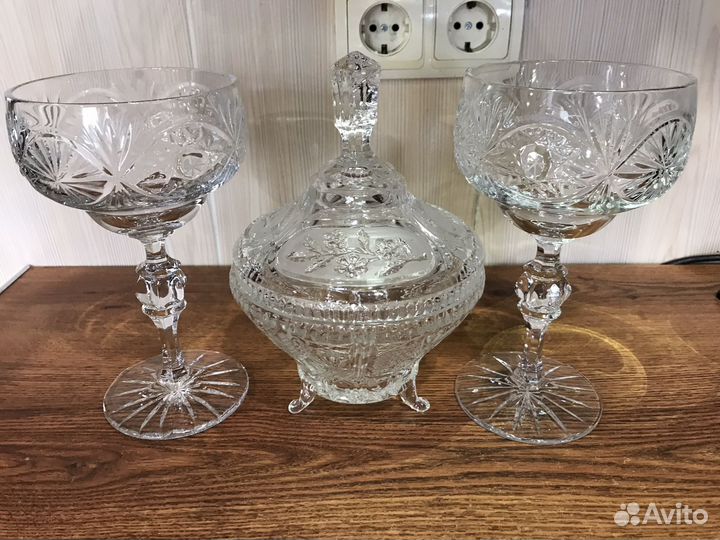 Конфетница на ножке хрусталь