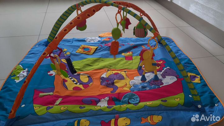 Развивающий коврик tiny love