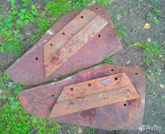 Подвеска, комплект (траки / лемеха / отвалы)