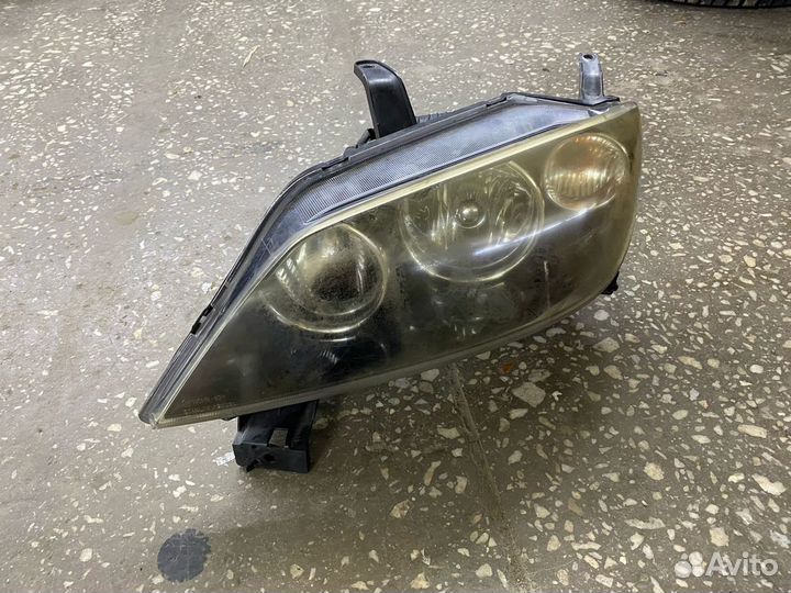 Фара Б/У D39151041B