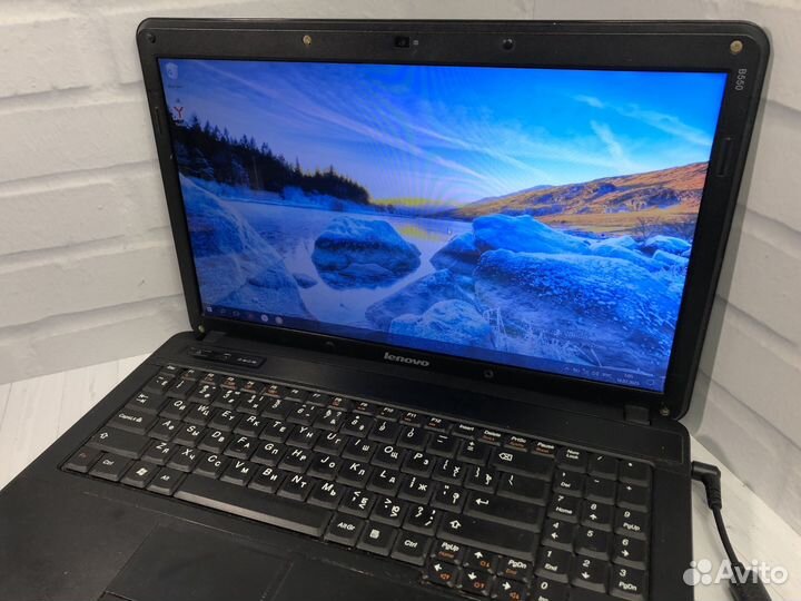 Бюджетный шустрый ноутбук Lenovo с SSD