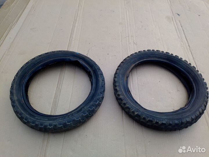 Покрышки колёс детской коляски 12