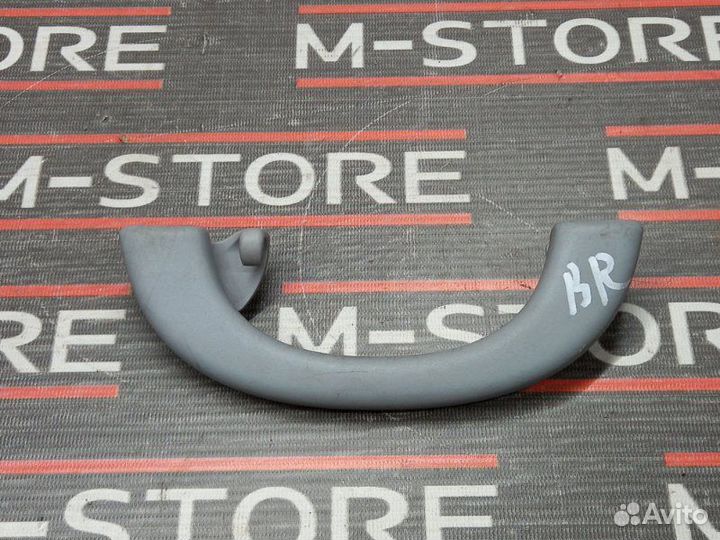 Ручка потолка задняя правая Mercedes-Benz E-Class