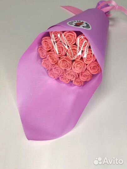 Букет - 19 Роз из Белого Шоколада