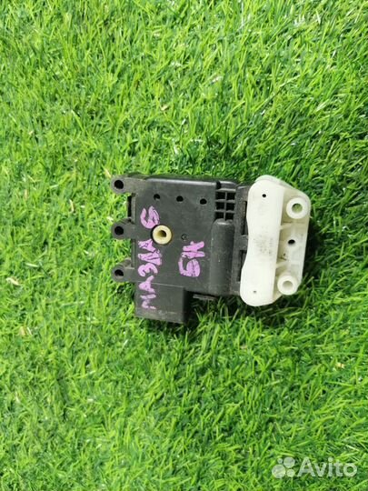 Моторчик заслонки отопителя Mazda 6 (GG) I