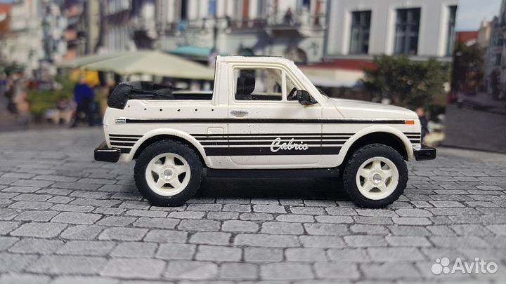 Нива ваз 2121 (21212 ) Праворукая