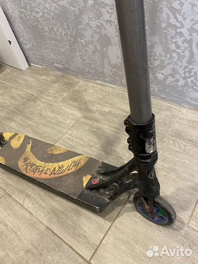 Трюковой самокат