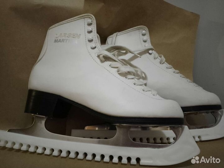 Коньки фигурные, 42р-р