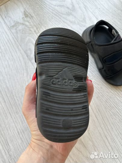 Сандалии adidas 21 размер