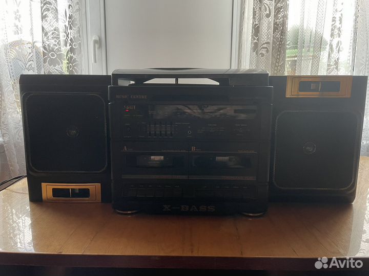 Музыкальный центр X-bass