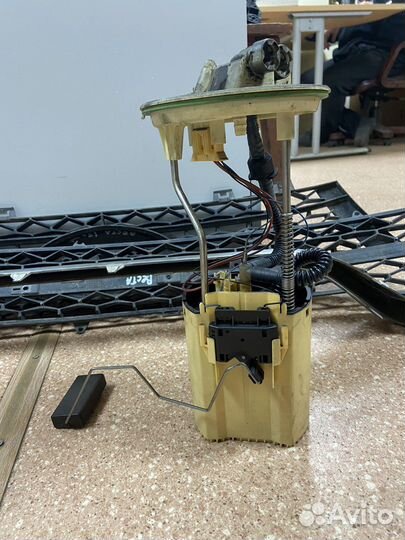 Топливный насос Ford Transit 2.2 TDCi 06-12