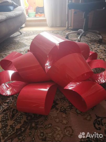 Аренда красивого банта на машину для праздника, св