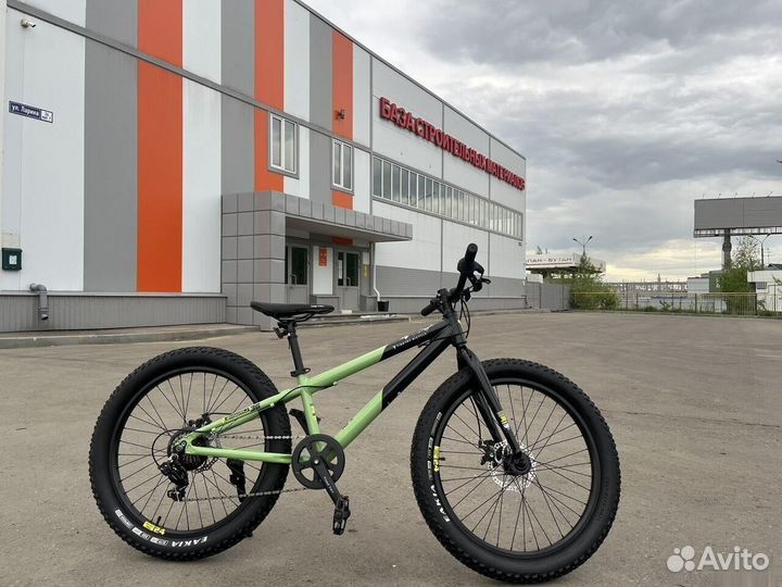 Велосипед 22 дюйма +велокомплект