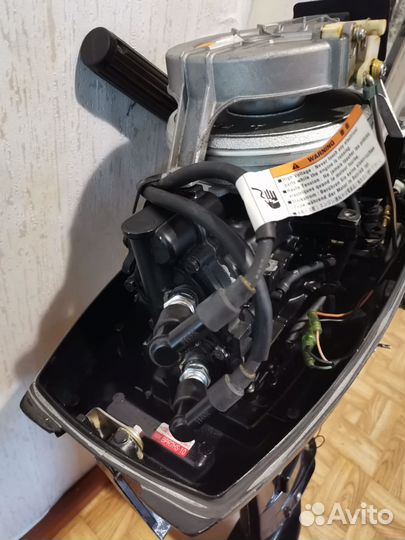 Продам лодочный мотор тохацу 9.8