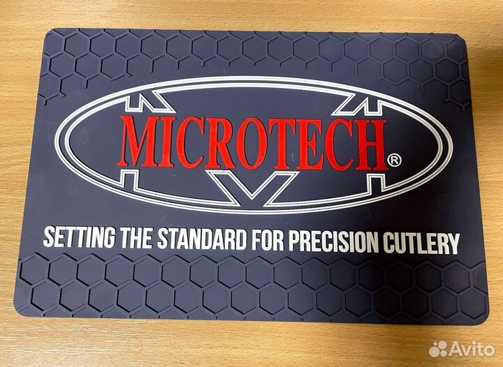 Коврик Microtech, Emerson