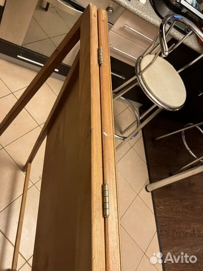 Мольберт б/у 115*59 (холст 59*58), худ. краски