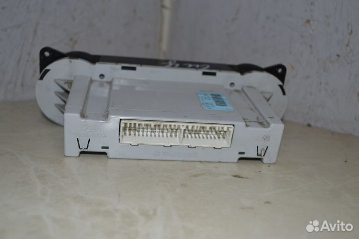 Блок управления печкой Kia Ceed (ED)