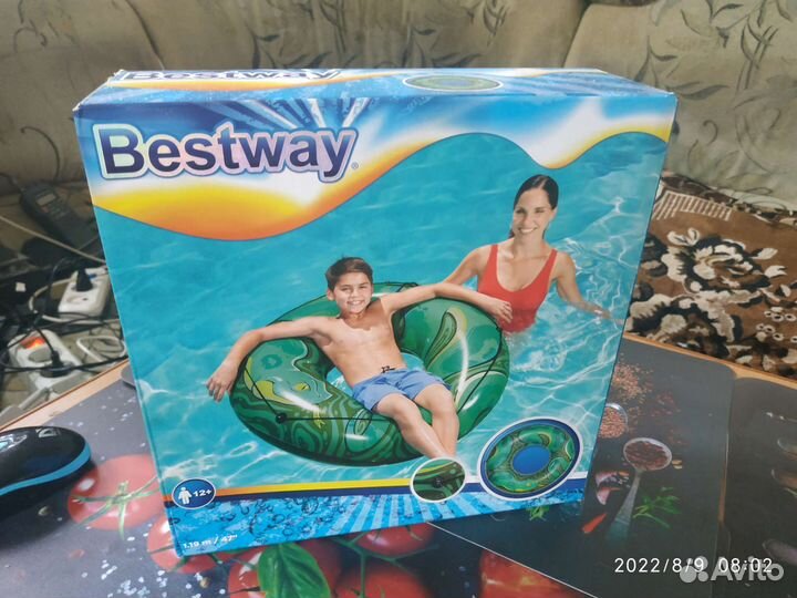 Круг для плавания большой