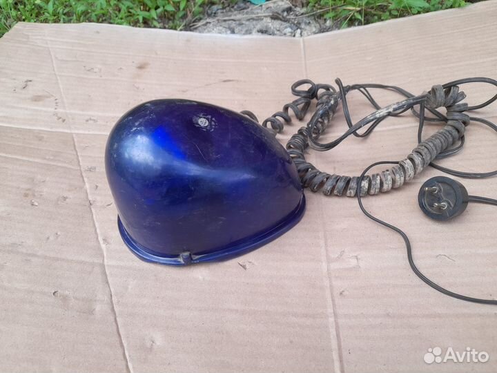 Синяя мигалка на авто