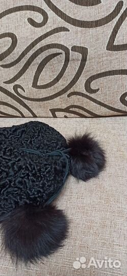 Берет из каракуля