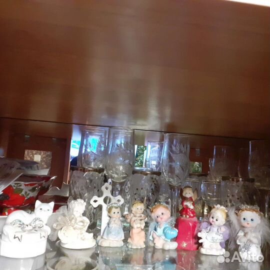 Отдам статуэтки ангелочки.слоники фарфор