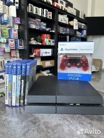 Sony PS4 + 2 Dualshok
