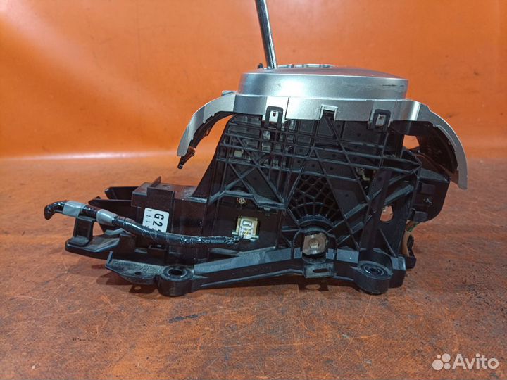 Ручка кпп Toyota Vitz NCP131