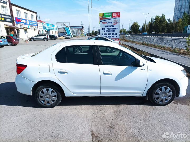 Renault Logan 1.6 AT, 2018, 189 000 км