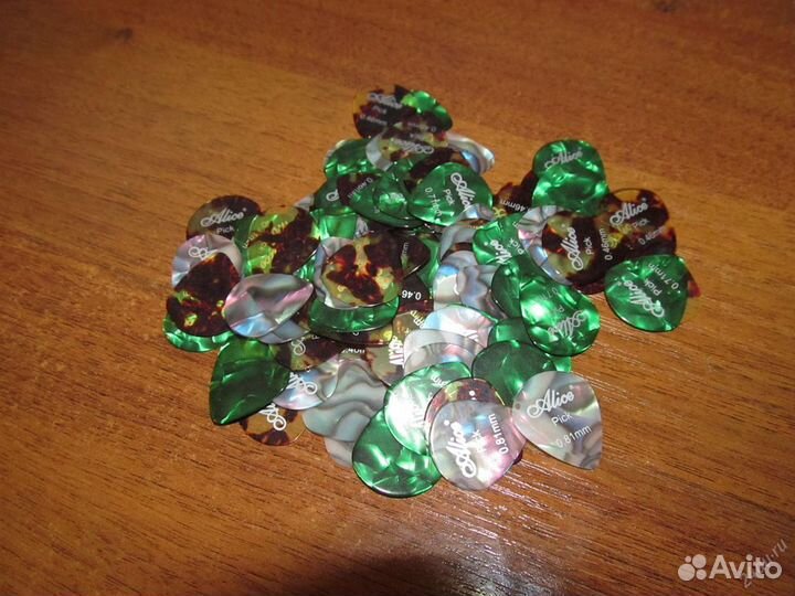 Медиаторы для гитары