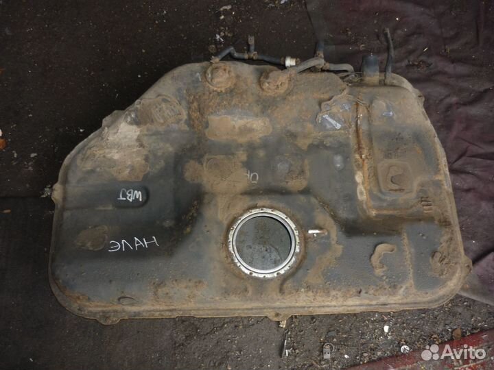 Топливный бак Хундай Элантра 3 XD