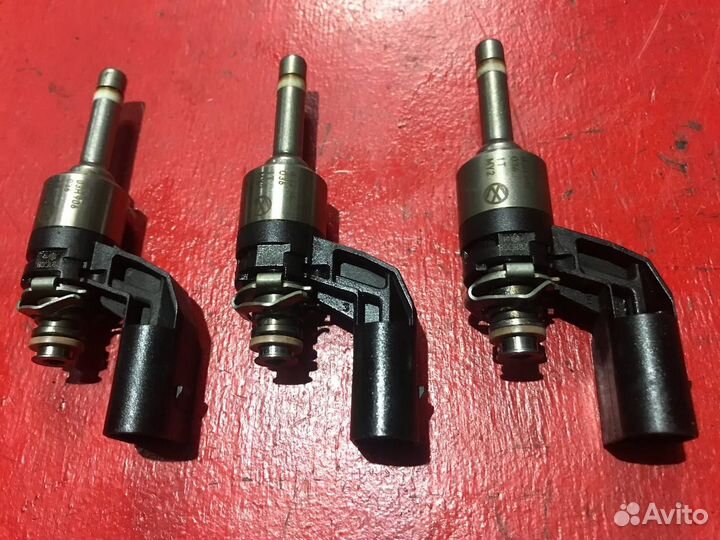 Форсунка топливная Porsche Cayenne 957 M55.01 3.6