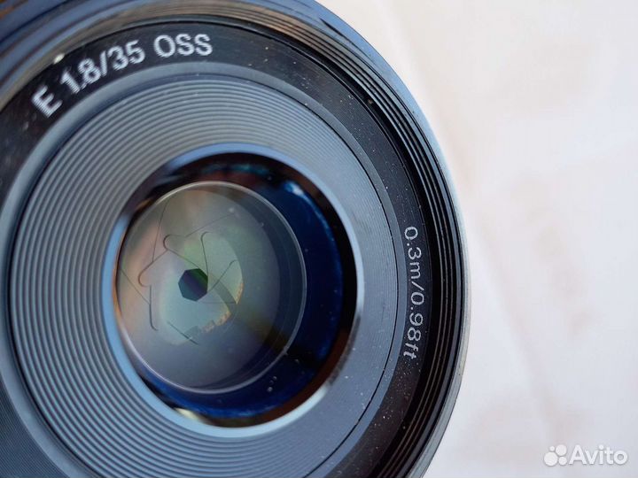 Обьектив Sony E 35mm/f1,8 oss sel35