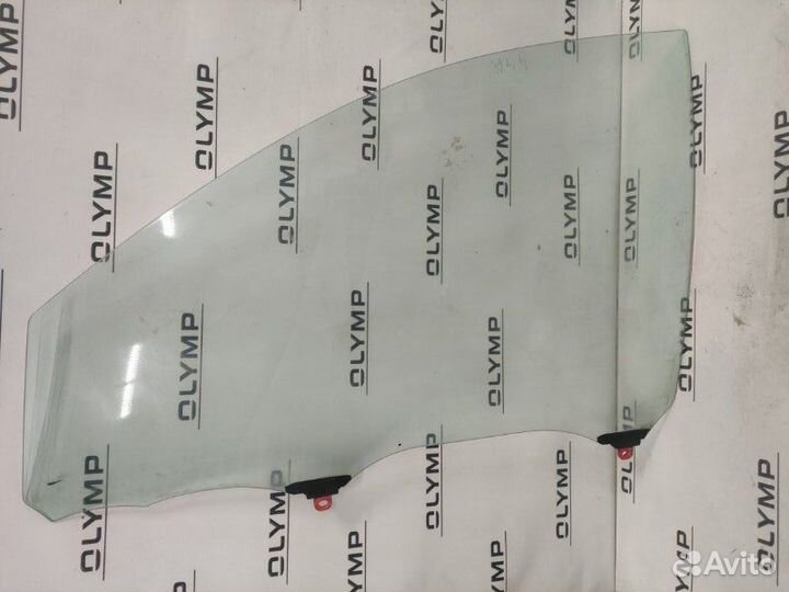 Стекло двери переднее левое Toyota Echo NCP12L