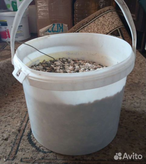 Аквариум для рыбок + камни для него