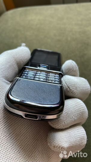 Nokia 8800 Sapphire Arte, 1 ГБ