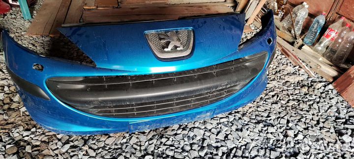 Бампер peugeot 207 передний