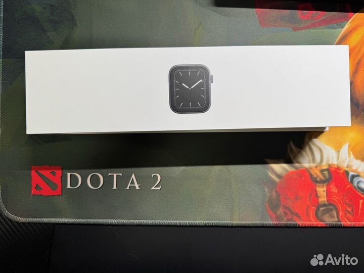 Apple watch series 5 40mm