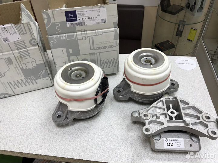 Опора двс Mercedes Benz