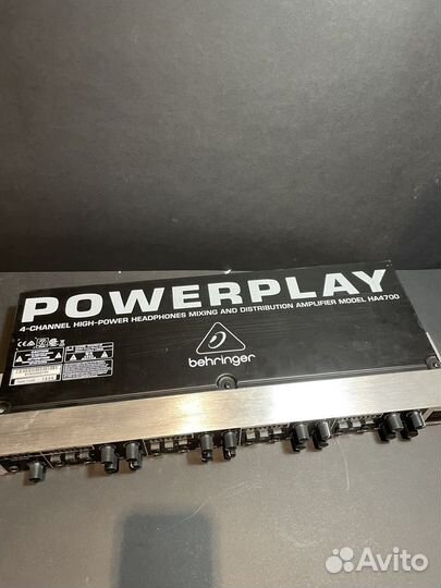 Усилитель для наушников Behringer