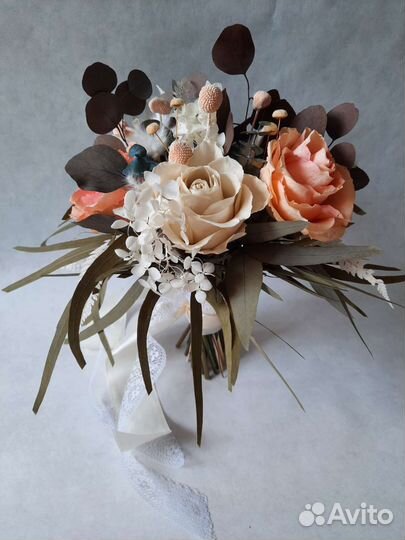 Свадебный букет из стабилизированных цветов