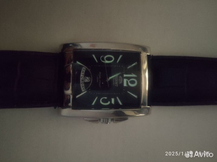 Мужские наручные часы механические