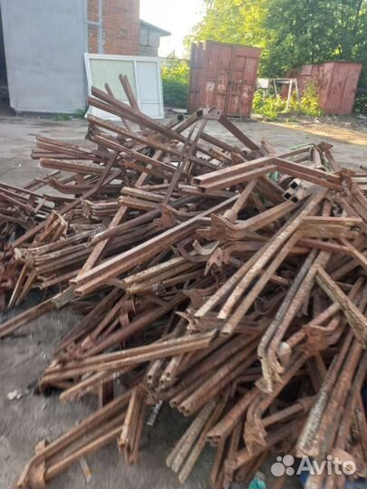 Домкрат строительный для опалубки