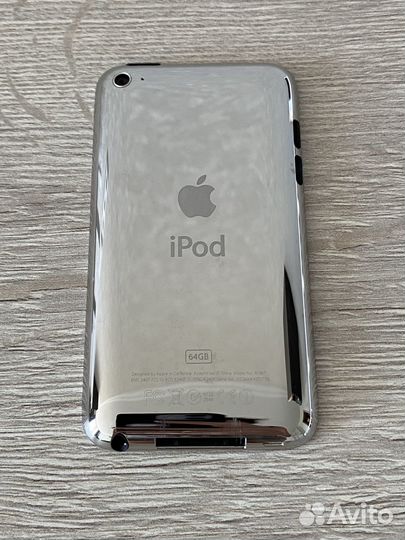 Apple iPod Touch 4 64gb (MC547LL/A) +чехол